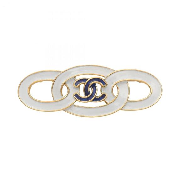 CHANEL White Logo Brooch - Picture 1 of 5